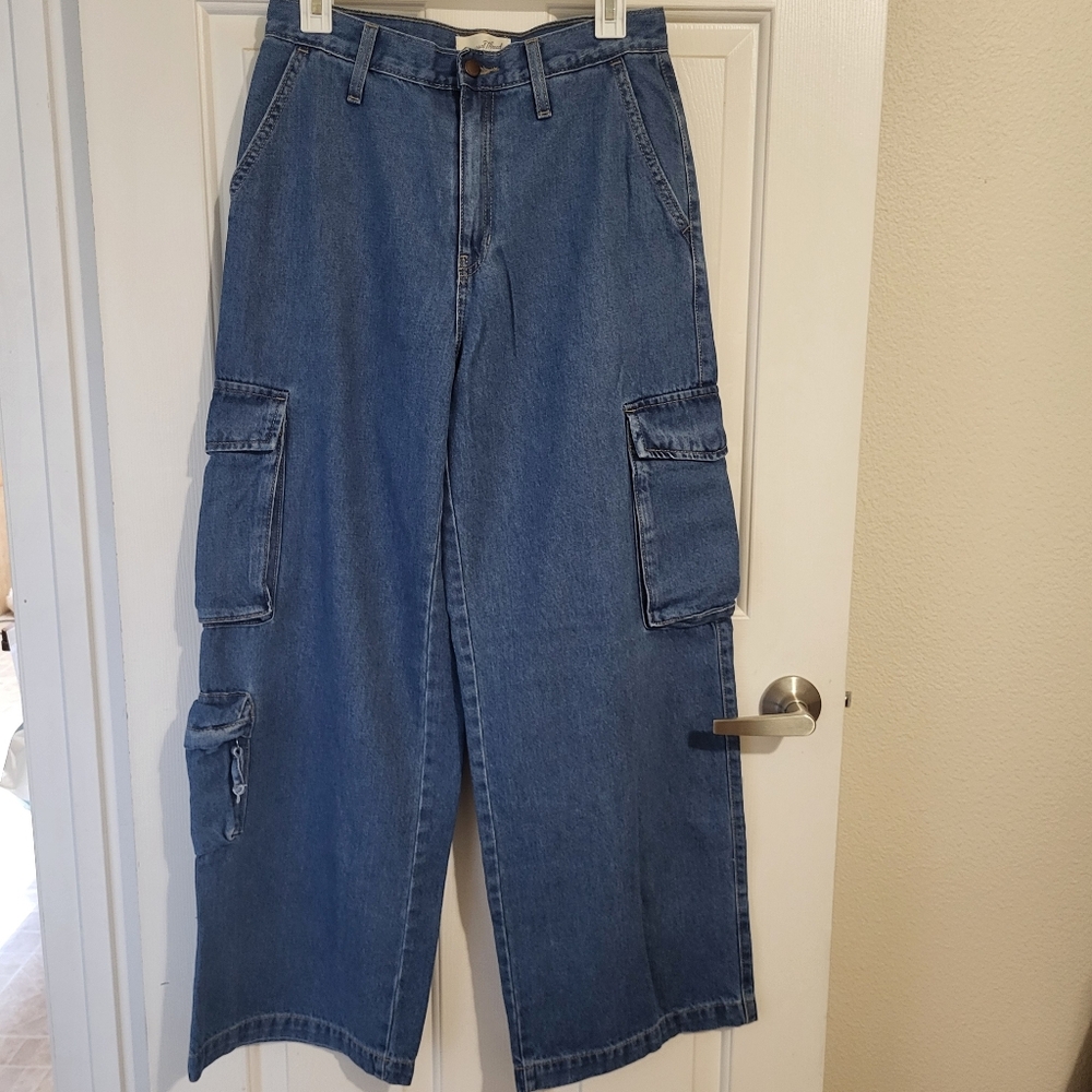 Universal Thread Blue Cargo Pants